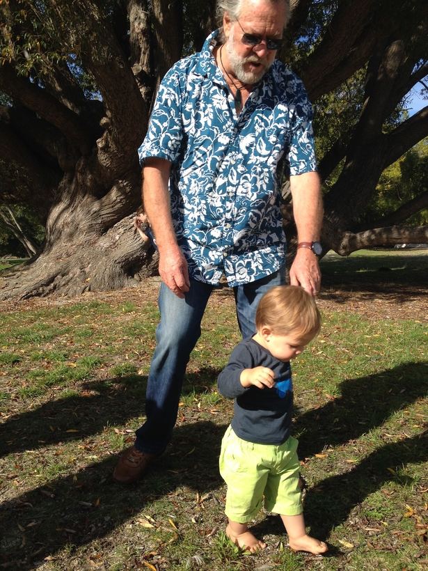 Learning to walk under the old tree